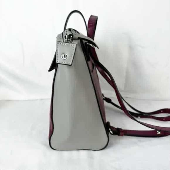 ✨Danielle Nicole Leather Convertible Purse/Backpack~ Burgundy/ Grey/ Navy✨ - Picture 5 of 10